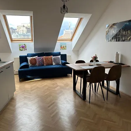 Klimatisiertes Dachgeschoss City Apartment In Zentrum Wiens Exterior photo